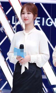 圈内爆料杨紫很多人追,成为众多粉丝心中的心动女神